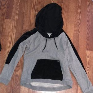 Women’s Volcom sweatshirt